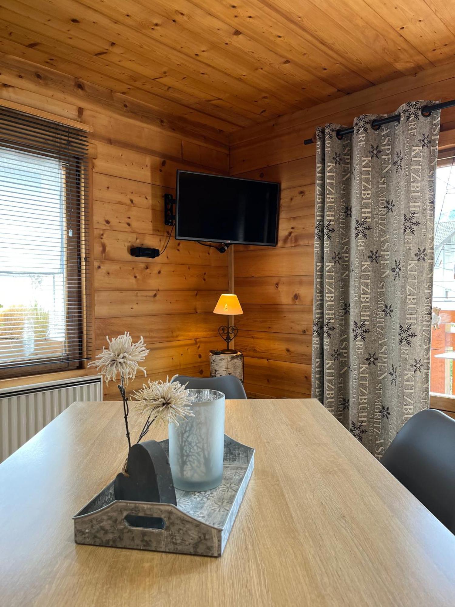 Appartement Lapreski, Spacieux, Proche Lac D'Annecy, Randonnees Montagne 通内 外观 照片