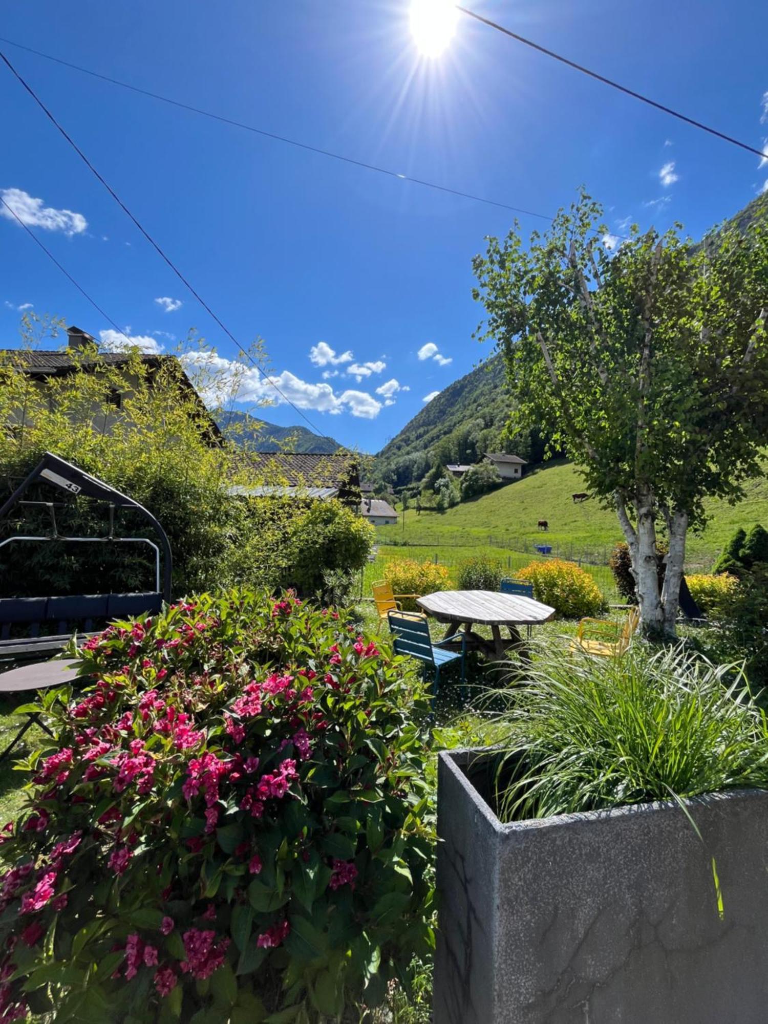 Appartement Lapreski, Spacieux, Proche Lac D'Annecy, Randonnees Montagne 通内 外观 照片